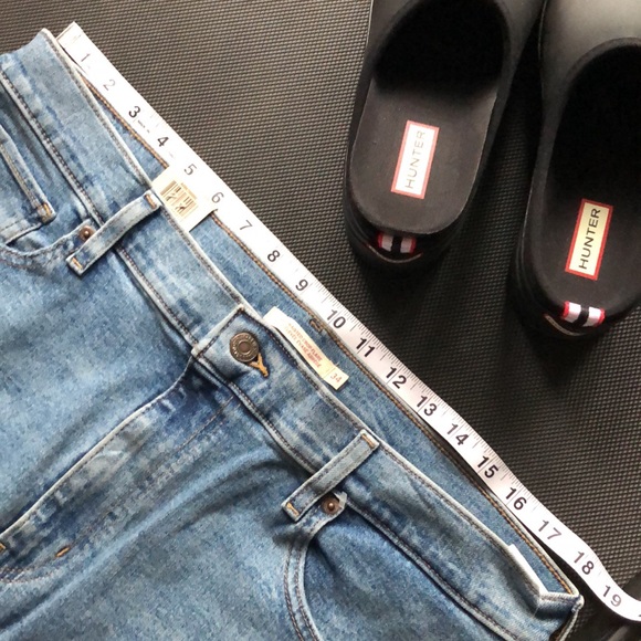 LEVI’s (34x27) high-waisted cropped flare - Picture 3 of 14